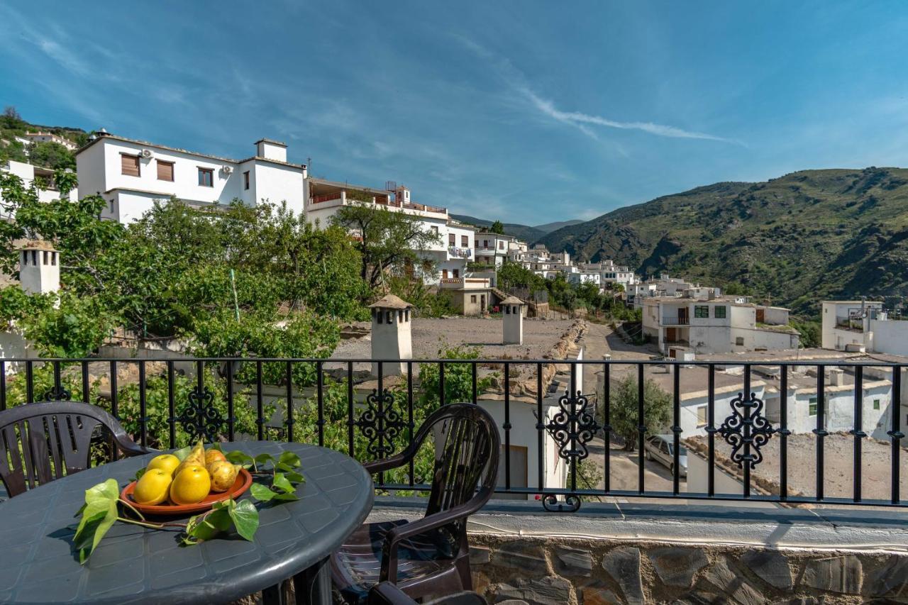 Alojamientos Rurales Los Macabes Alpujarra De La Sierra Exterior foto